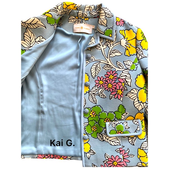 🌸🎀TORY BURCH 76526
Tory Burch floral patterned Size 6 - Picture 5 of 15